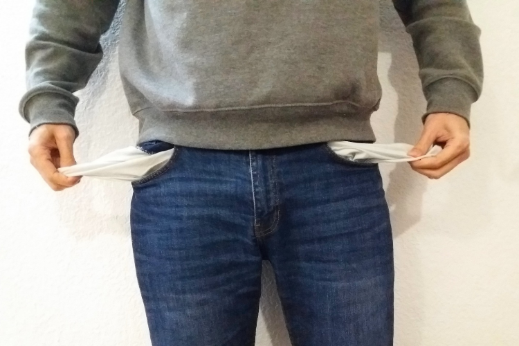 欠债，追债行为