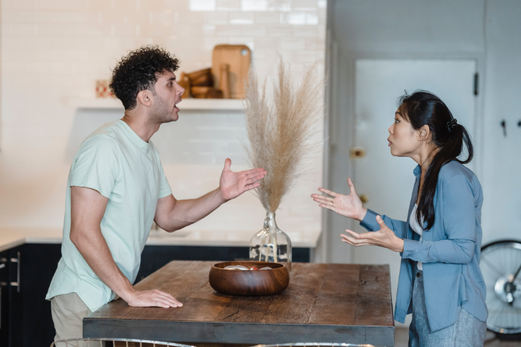 婚外情，离婚赔偿