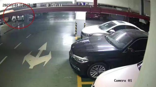 车主忘锁车门被盗走百万中奖彩票，民警一天内将钱款追回
